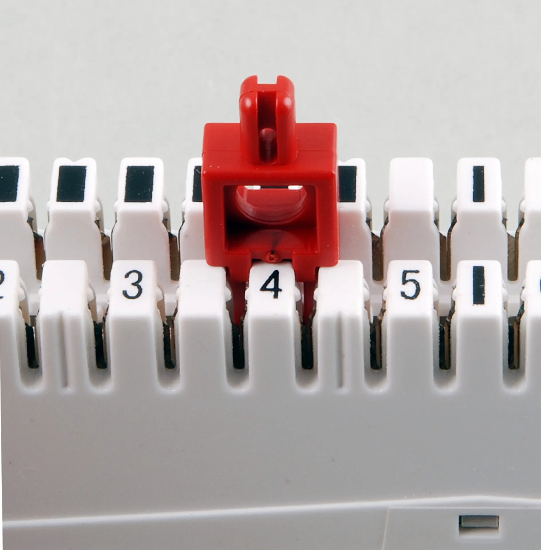Trennstecker 1DA rot – Bild 2