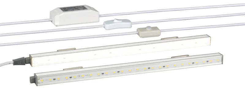 Set aus LED Leuchte + Anschlussset 230 V AC, IR-Sensor, Schalter